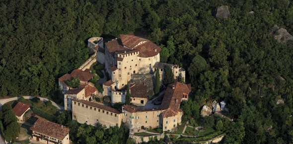 Castles and places of historical interest in Trentino