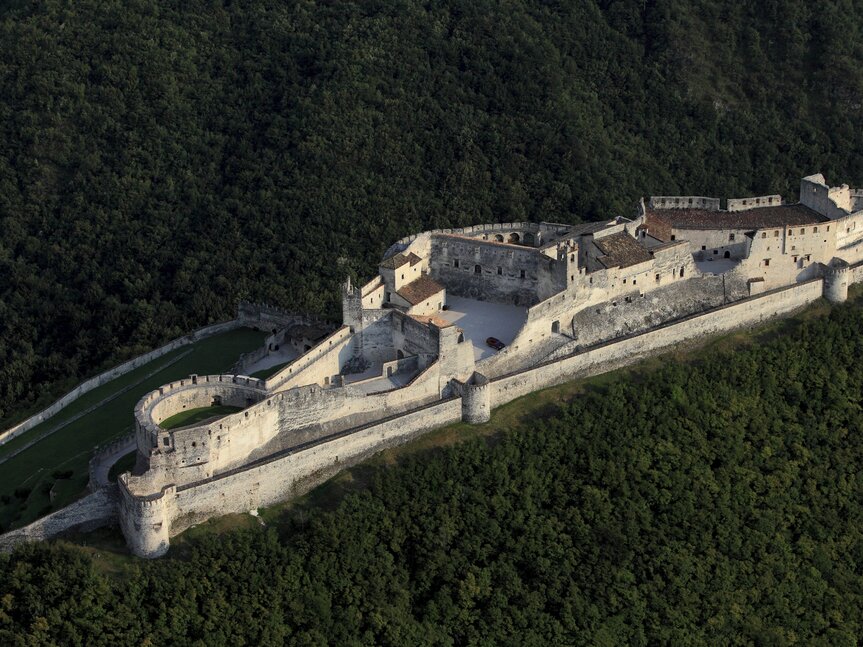 Beseno Castle