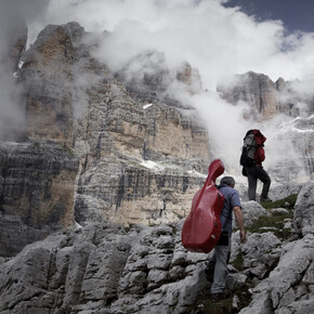 Sztuka w naturalnej scenerii i festiwale artystyczne