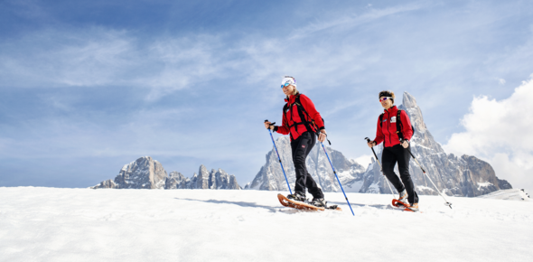 San Martino di Castrozza - Ciaspolata - Sullo sfondo le Pale di San Martino