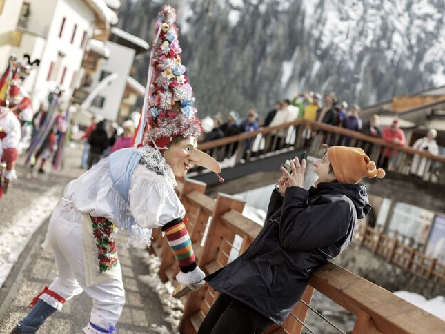 Val di Fassa - Canazei - Ladinische Feste und Traditionen