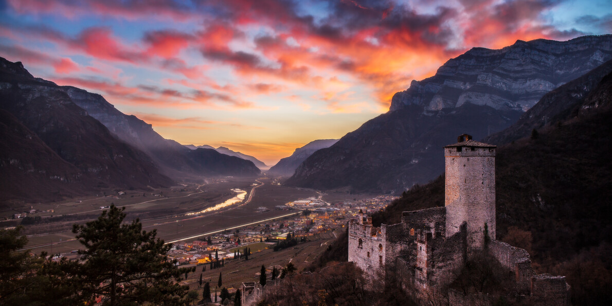 Семейные выходные в настоящем замке