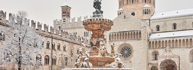 Valle dell'Adige - Trento - Piazza Duomo