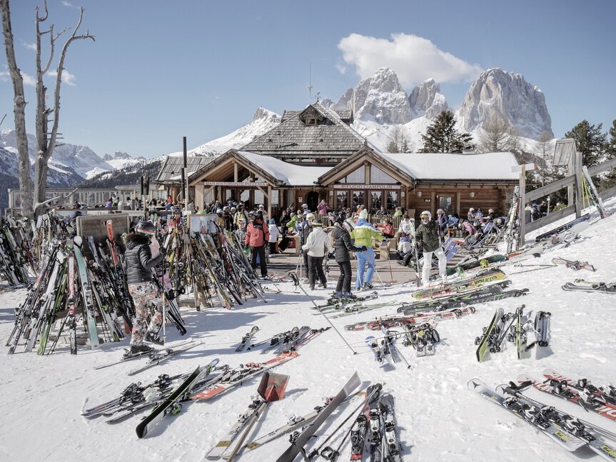 Val di Fassa - Canazei - A winter jewel for skiing