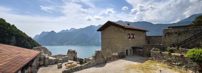 Valle del Chiese - Bondone - Castello San Giovanni
