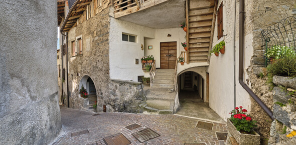 Valle del Chiese - Bondone - Centro storico