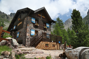 Hidden Gems im Trentino: Mediterranes Lebensgefühl und stille Bergwelten - Drei Geheimtipps für den Sommer