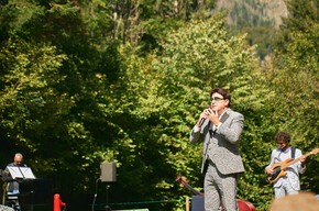 L’OMAGGIO DI ELIO A JANNACCI TRA LE DOLOMITI