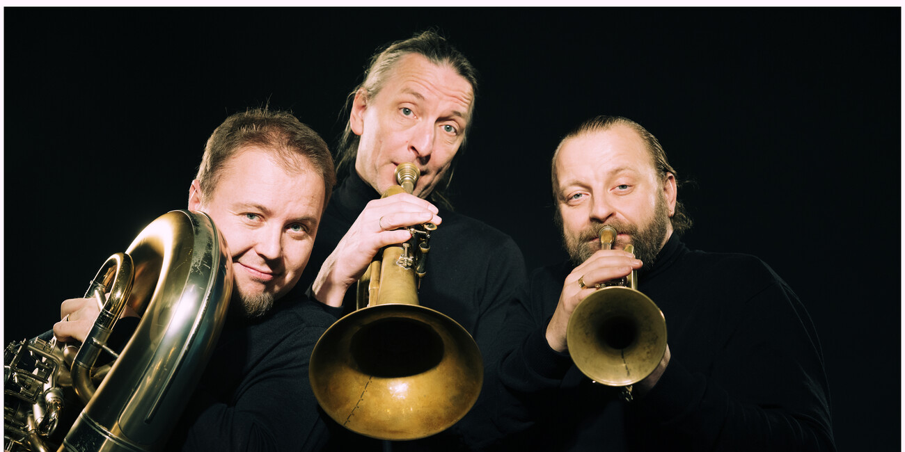 AI SUONI DELLE DOLOMITI VA IN SCENA “POLIMERO, UN BURATTINO DI PLASTICA” CON GENE GNOCCHI  #4