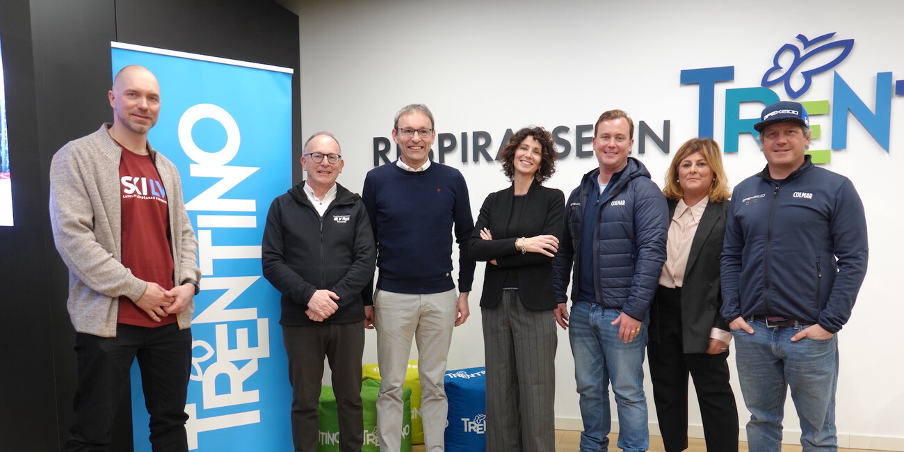 VAL DI FASSA NUOVA CASA DI APEX 2100 INTERNATIONAL SKI ACADEMY #1