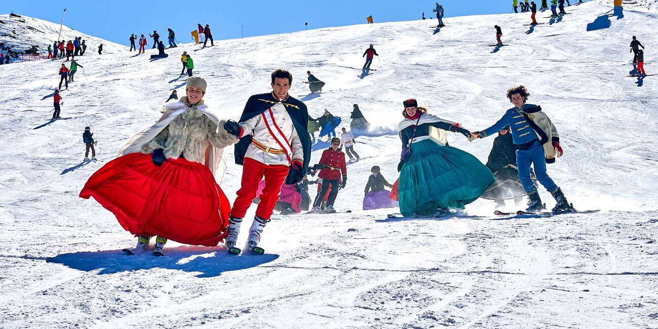 I CARNEVALI DEL TRENTINO TRA RITO E SPETTACOLO #1