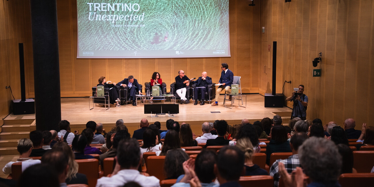 Trentino Unexpected: sei fotografi di fama internazionale raccontano un territorio di montagna e le sue genti in una mostra al Mart di Rovereto #5