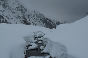 Sarca_Inverno_TorrenteArno_ArchivioPNAB | © Sarca_Inverno_TorrenteArno_ArchivioPNAB