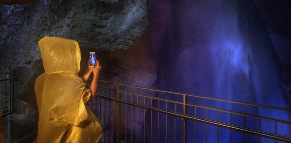 La magia incantata della Cascata del Varone