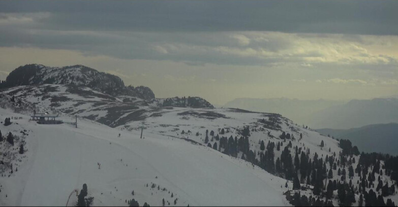 Webcam Pampeago  - Predazzo -  Obereggen - Chair lift Monte Agnello