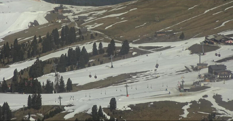 Webcam Pampeago  - Predazzo -  Obereggen - Zischg und Ganischger Berghütten