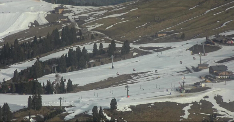 Webcam Pampeago  - Predazzo -  Obereggen - Zischg und Ganischger Berghütten
