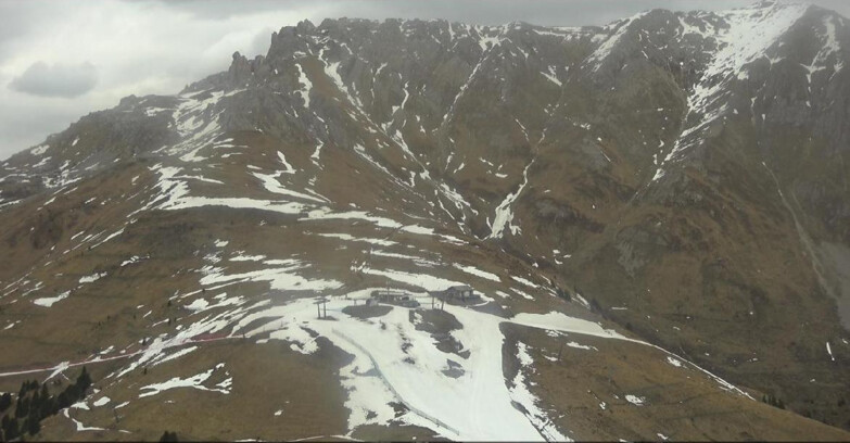 Webcam Pampeago  - Predazzo -  Obereggen - Mountain hut Passo Feudo