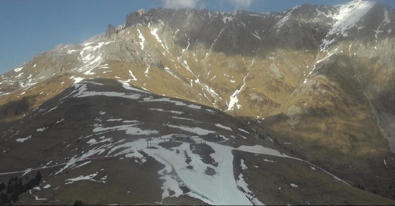 Webcam Pampeago  - Predazzo -  Obereggen - Mountain hut Passo Feudo