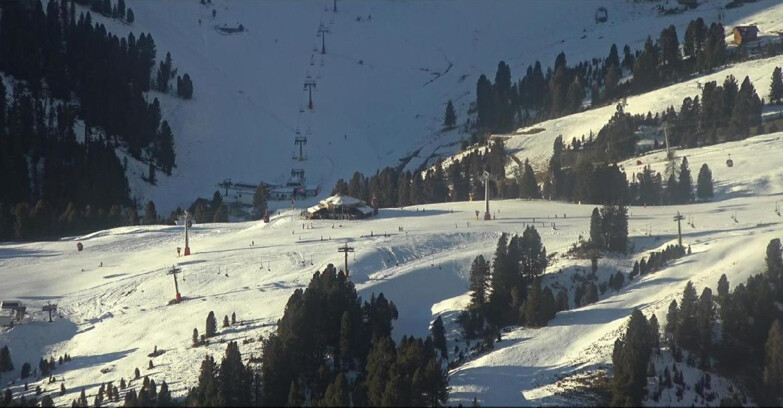 Webcam Pampeago  - Predazzo -  Obereggen - Latemar Berghütte