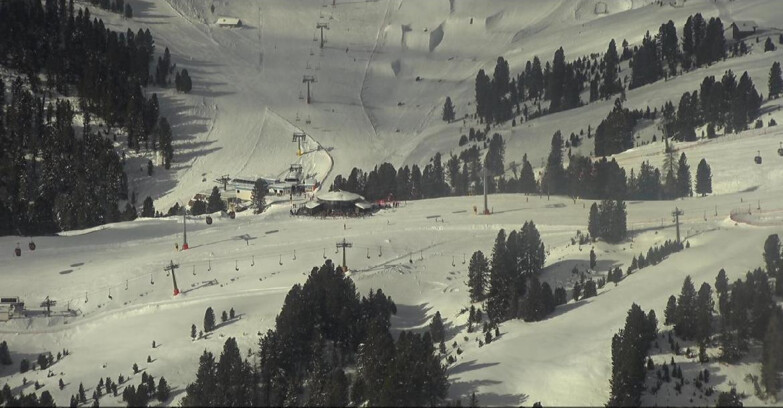 Webcam Pampeago  - Predazzo -  Obereggen - Latemar Berghütte