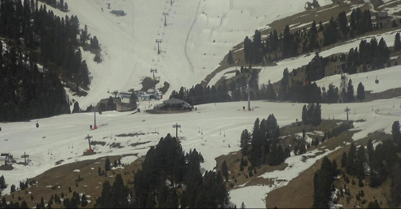 Webcam Пампеаго - Предаццо - Оберегген	 - Mountain hut Latemar