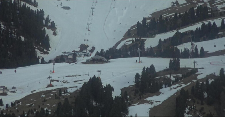 Webcam Пампеаго - Предаццо - Оберегген	 - Mountain hut Latemar