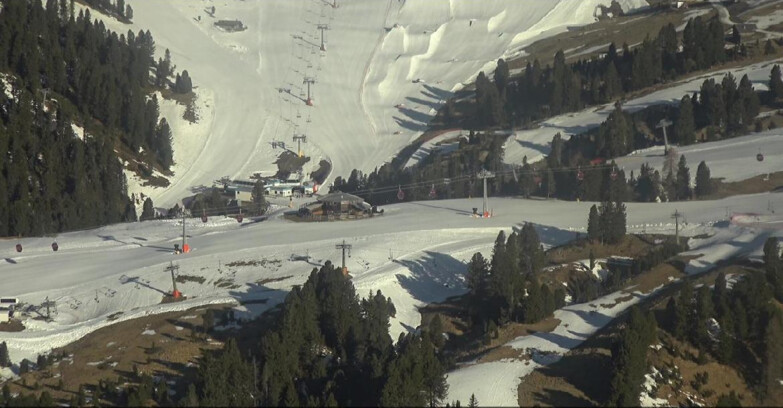 Webcam Пампеаго - Предаццо - Оберегген	 - Mountain hut Latemar