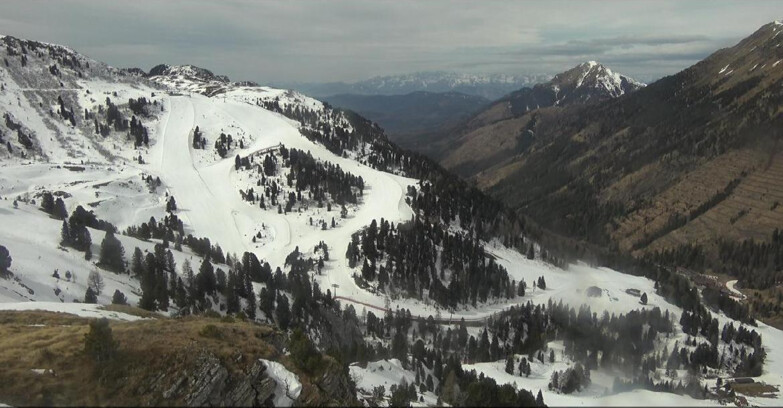 Webcam Пампеаго - Предаццо - Оберегген	 - Pista Agnello