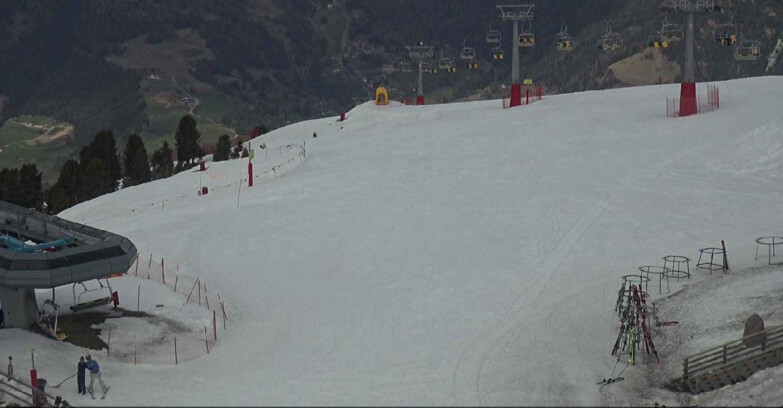 Webcam Alpe Cermis  - Chairlift and slope Lagorai