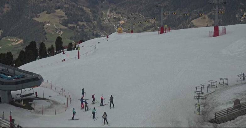 Webcam Alpe Cermis  - Chairlift and slope Lagorai