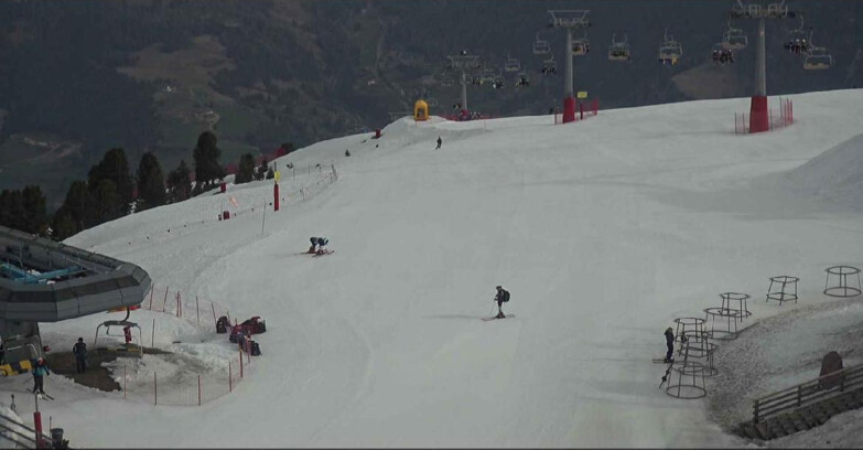 Webcam Alpe Cermis  - Chairlift and slope Lagorai