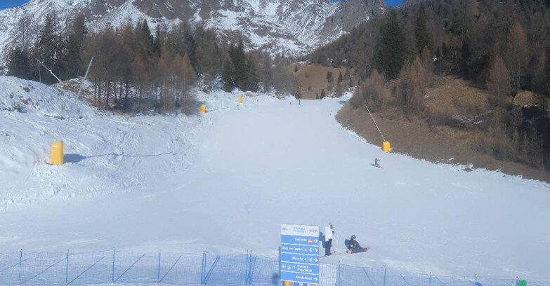 Webcam Pejo 3000 - Campo Scuola Scoiattolo