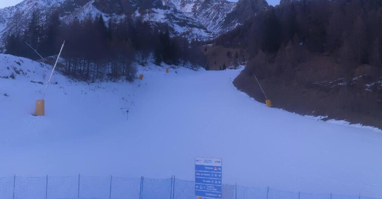 Webcam Pejo 3000 - Campo Scuola Scoiattolo