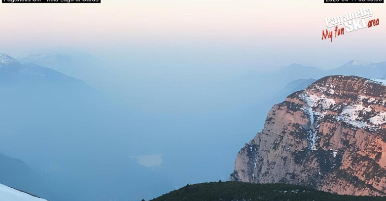 Webcam Paganella Ski -Андало-Фаи-делла-Паганелла  - Vista Lago di Garda