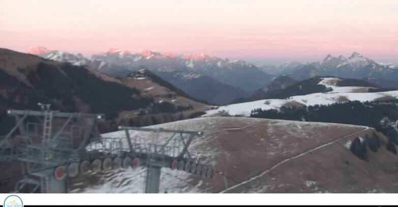 Webcam Passo Brocon-Marande - Panorama vs. Paradiso