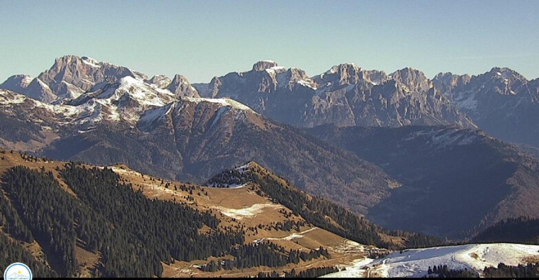 Webcam Passo Brocon-Marande - Brocon Pass and Pale di S.Martino 