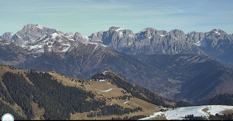 Webcam Passo Brocon-Marande - Brocon Pass and Pale di S.Martino 