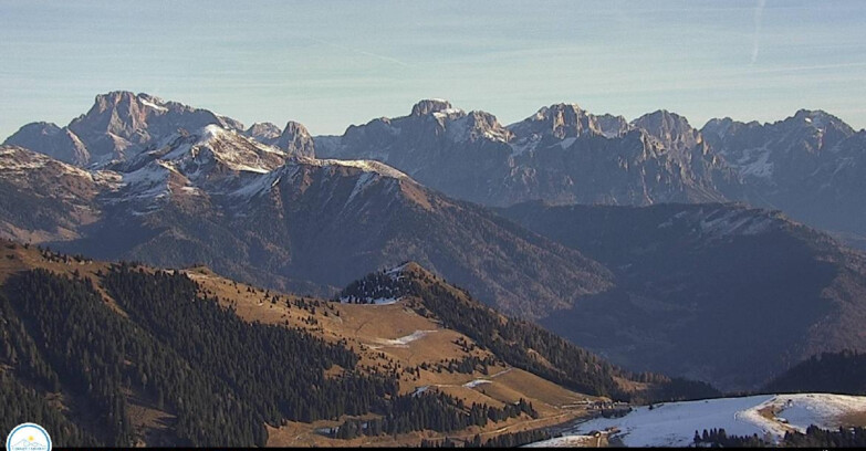 Webcam Passo Brocon-Marande - Brocon Pass and Pale di S.Martino 