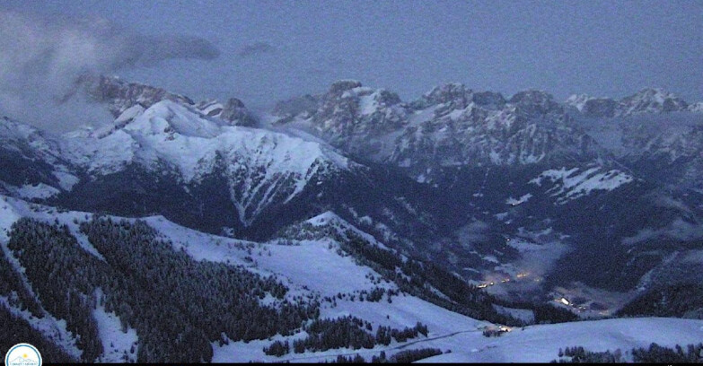 Webcam Маранде - Brocon Pass and Pale di S.Martino 