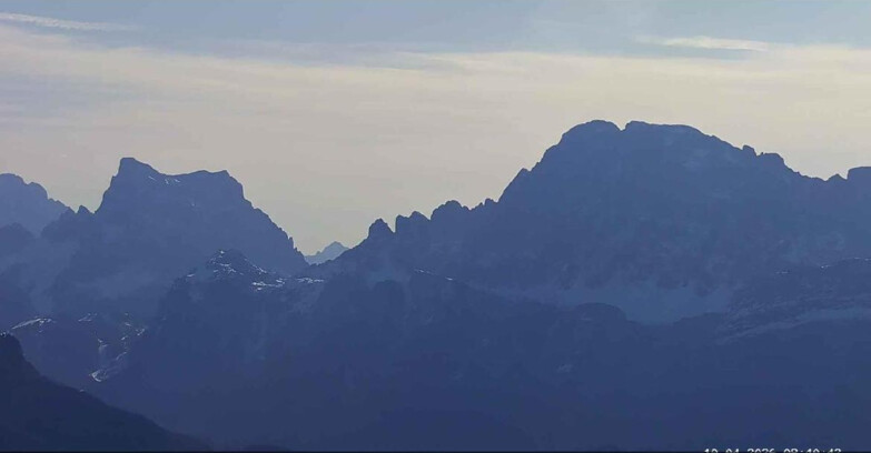 Webcam Passo San Pellegrino-Falcade - Pelmo e Civetta