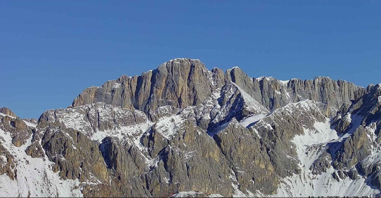 Webcam Passo San Pellegrino-Falcade - Marmolada