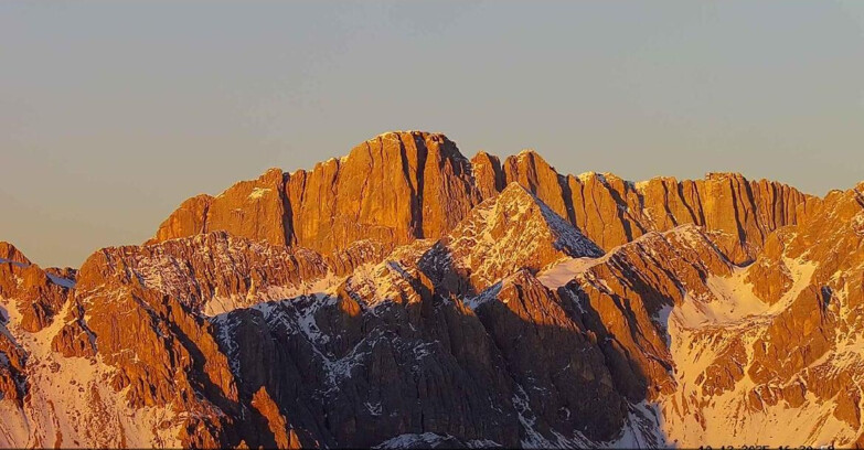 Webcam Passo San Pellegrino-Falcade - Marmolada