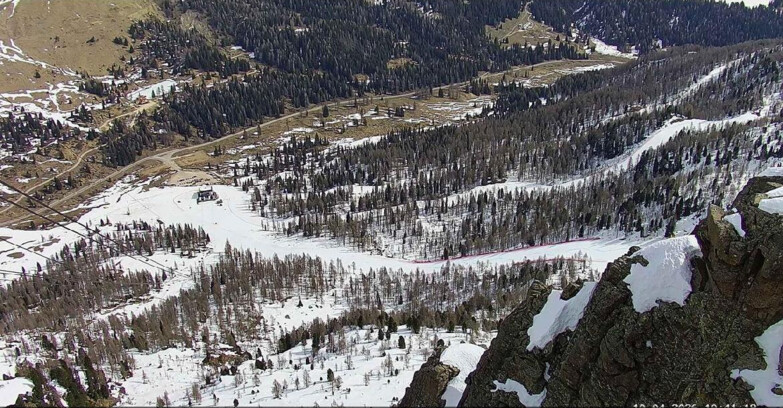 Webcam Passo San Pellegrino-Falcade  - Pista Funivia