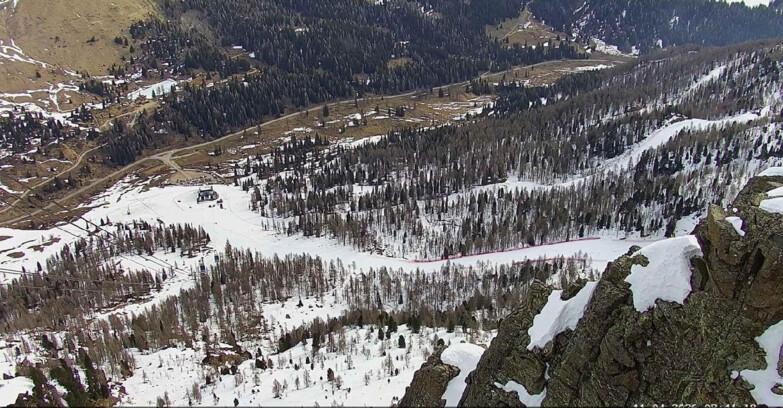 Webcam Passo San Pellegrino-Falcade  - Pista Funivia