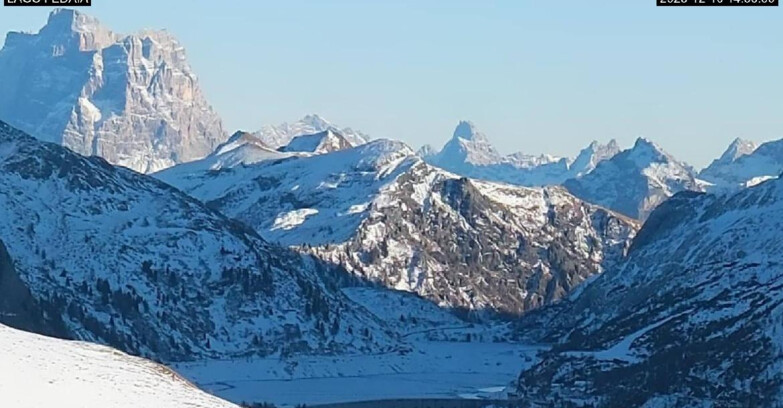 Webcam Canazei-Belvedere - Lago e Passo Fedaia