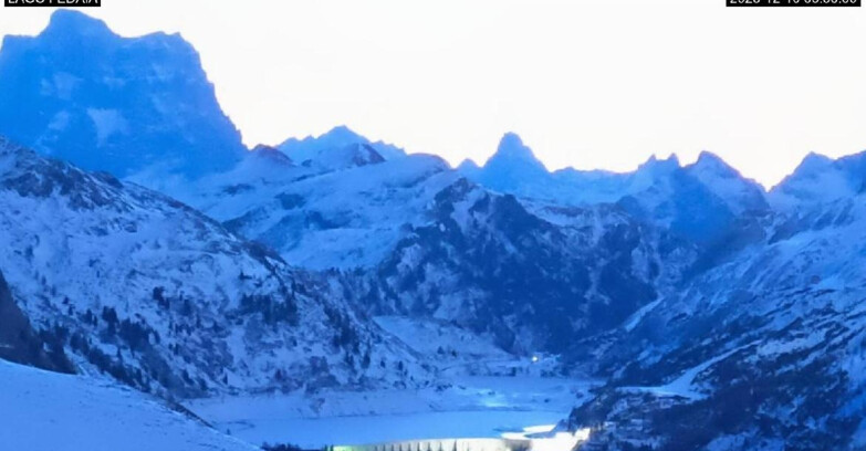 Webcam Canazei-Belvedere  - Lago e Passo Fedaia