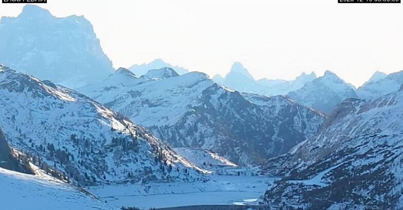 Webcam Canazei-Belvedere  - Lago e Passo Fedaia