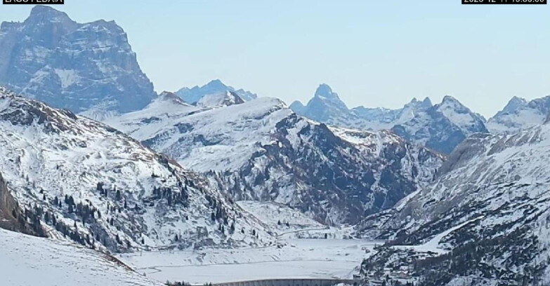 Webcam Canazei-Belvedere - Lago e Passo Fedaia