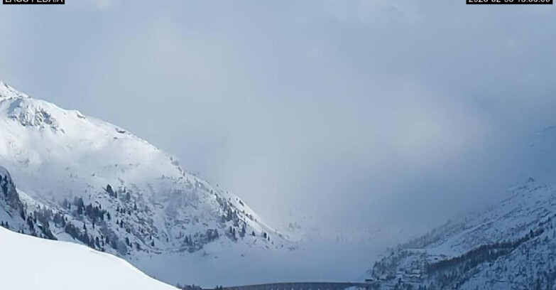 Webcam Canazei-Belvedere - Lago e Passo Fedaia